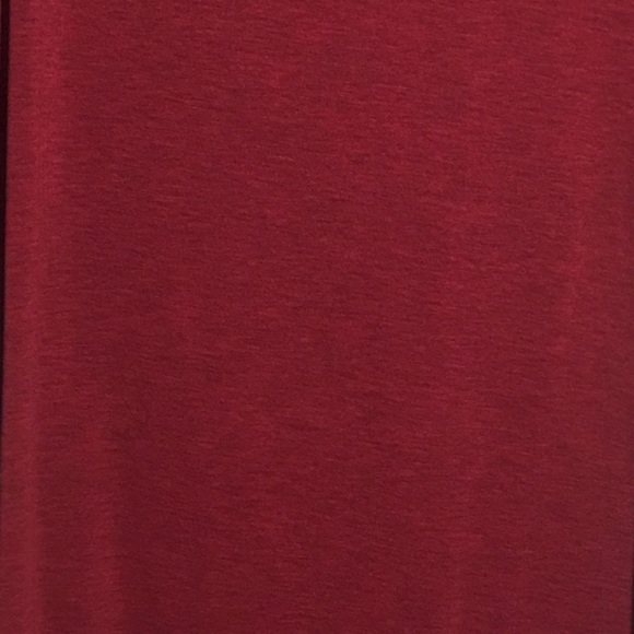 Plus size ~ Lularoe Red Gigi fitted top 💗 NWOT - Picture 7 of 8